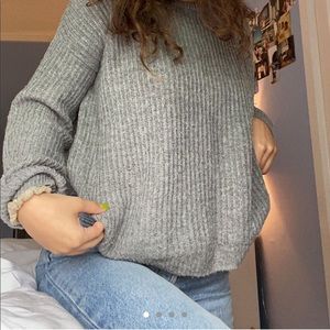 Brandy Melville sweater